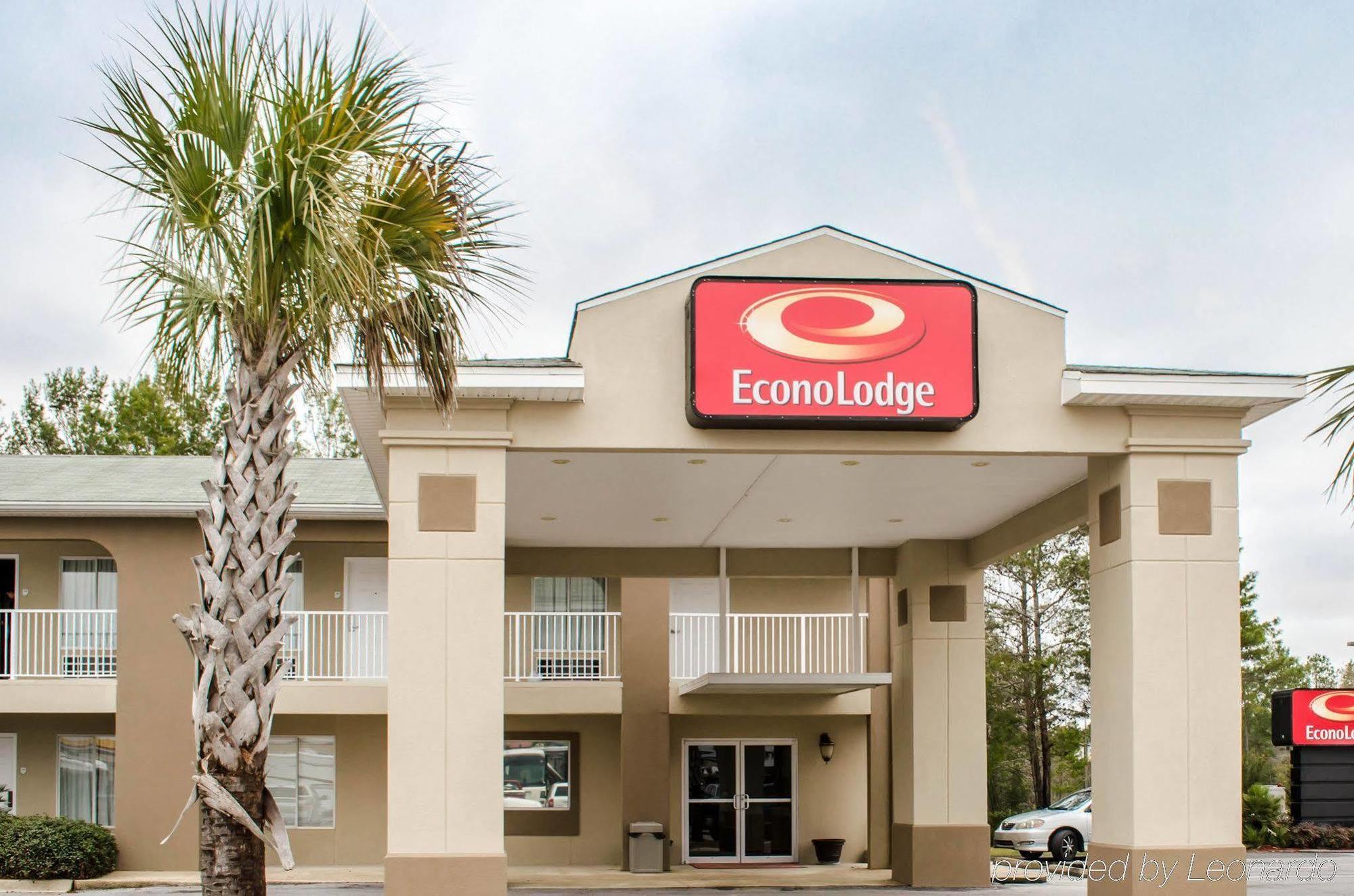 Red Roof Inn Defuniak Springs Dış mekan fotoğraf